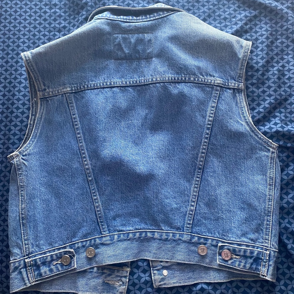 Jean jacket vest - Picture 2 of 3